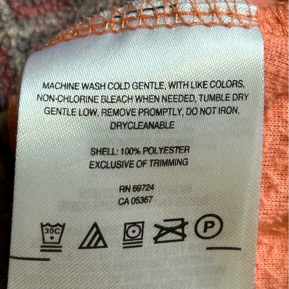 Columbia Women's Patterned Quarter-Zip Pullover Sweater - Coral and Gray - Picture 8 of 8